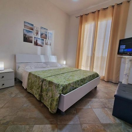 Al Vecchio Carrubo - Lovely 2-Rooms House & Patio 마르살라 외부 사진
